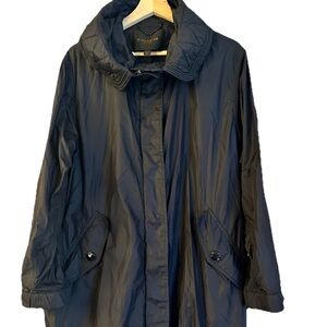 COACH  lightweight raincoat in navy blue